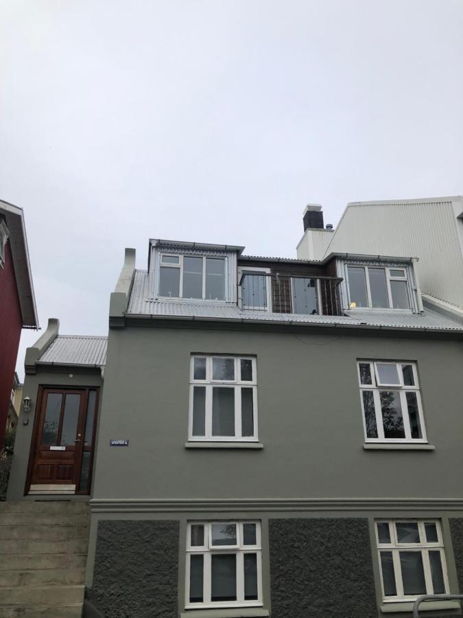 Ragna'S Apartment Downtown. Reykjavík Exterior foto